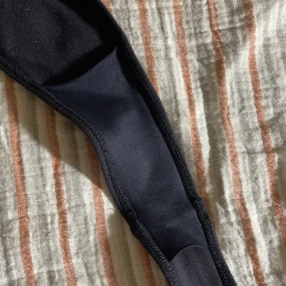 Alo Airbrush hot shot bodysuit size large - Picture 5 of 5